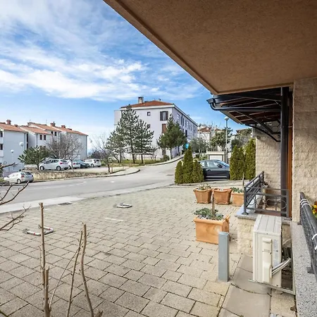 Cozy In With Kitchen Crikvenica